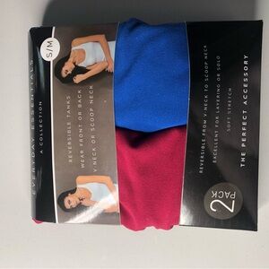Everyday essential NWTTanks Reversible from V-neck to Scoop neck size L- XL.